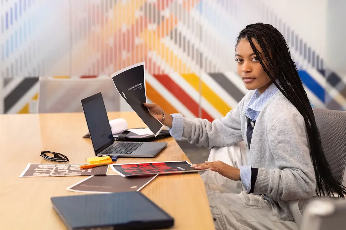 Janese Fayson working on a computer.